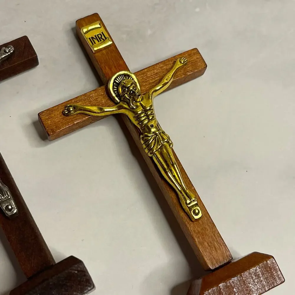 2 Vintage Style Wooden Crucifix Crosses Jesus INRI Gold Silver Standing 4